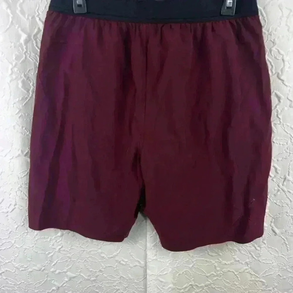 Ten Thousand Mens Interval Short Burgundy Med 7" Inseam - Picture 2 of 8